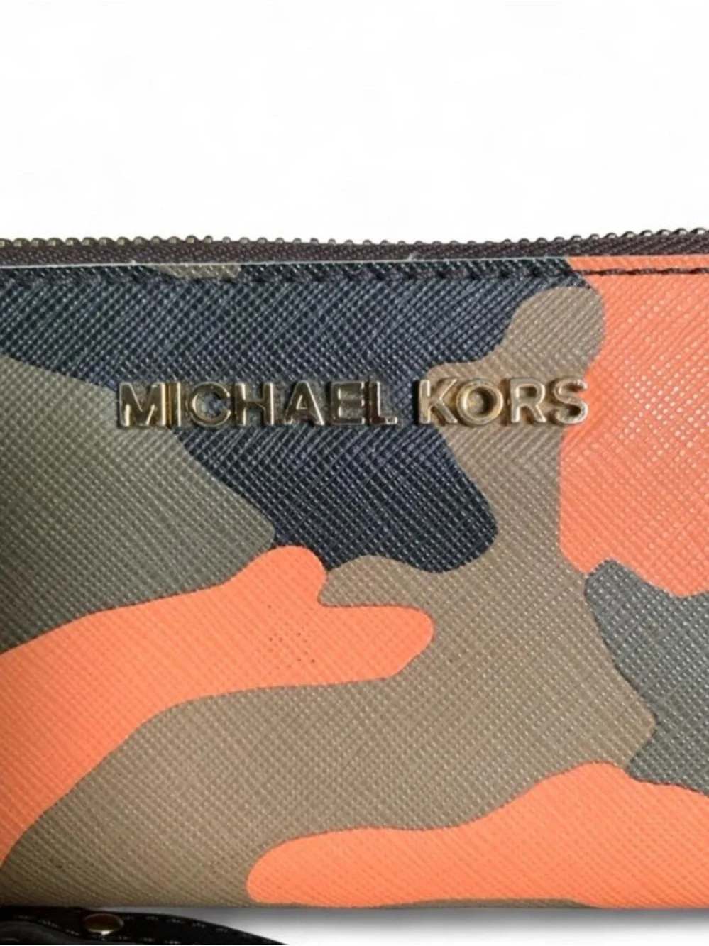 Michael Kors Orange Camo Jet Set Continental Wristlet Wallet EUC